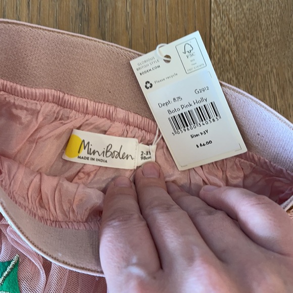 🥳HP🥳 Mini Boden Pink Holly Tulle Tutu Skirt - Picture 5 of 6